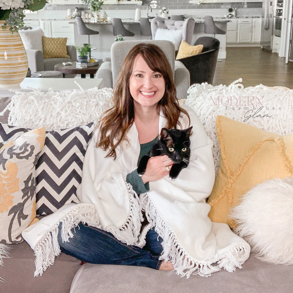 Amy Long, influencer and owner of Modern Farmhouse Glam