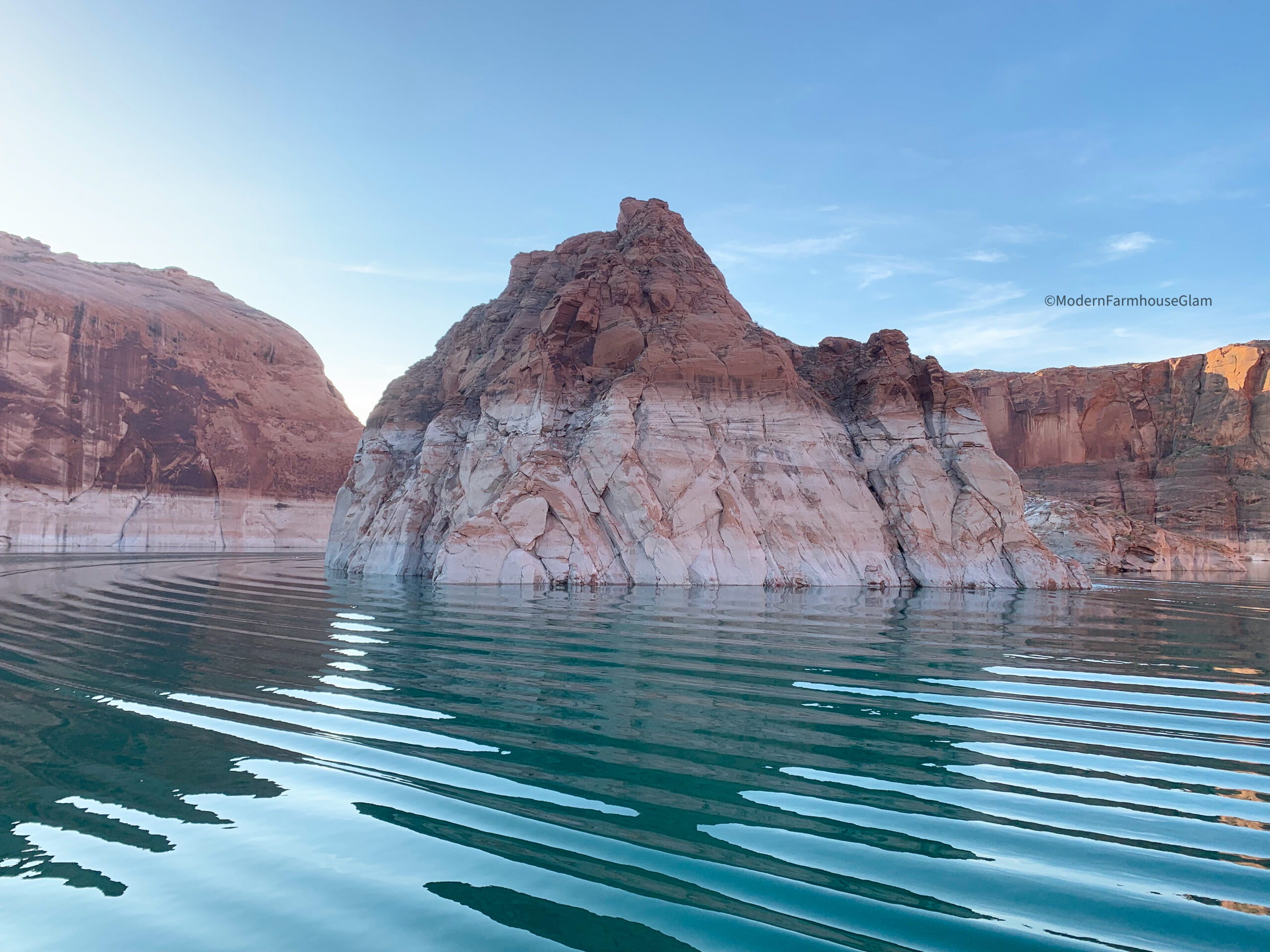 Boating on Lake Powell, AZ/UT and Hiking Antelope Canyon